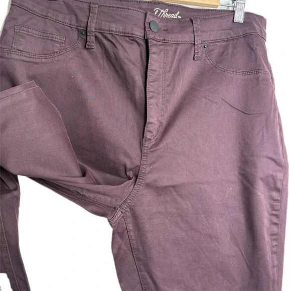 Universal Thread Maroon High Rise Jegging - Picture 5 of 11